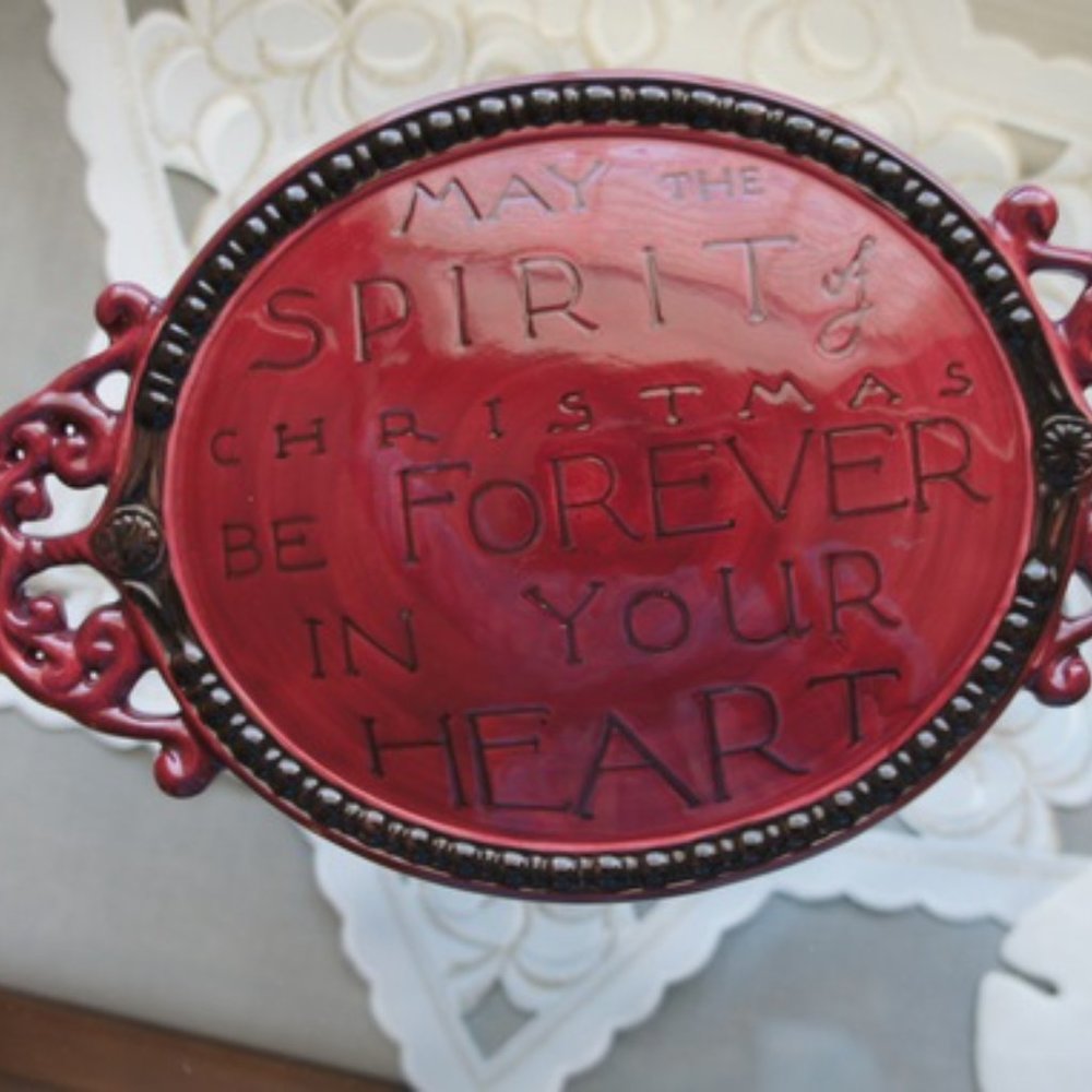 🎄Plaque sale today only  🎄 Spirit of Christmas Victorian Plaque & Stand